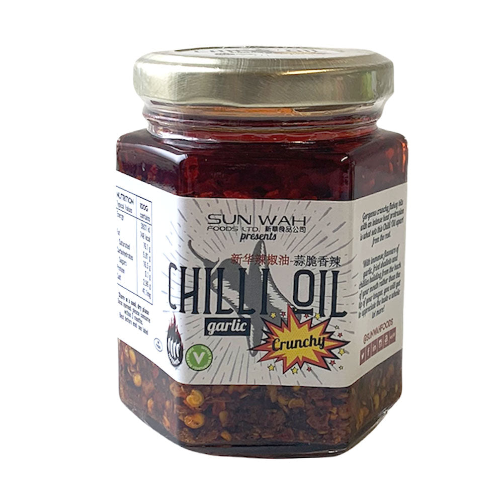Sun Wah Garlic Chilli Oil 180g